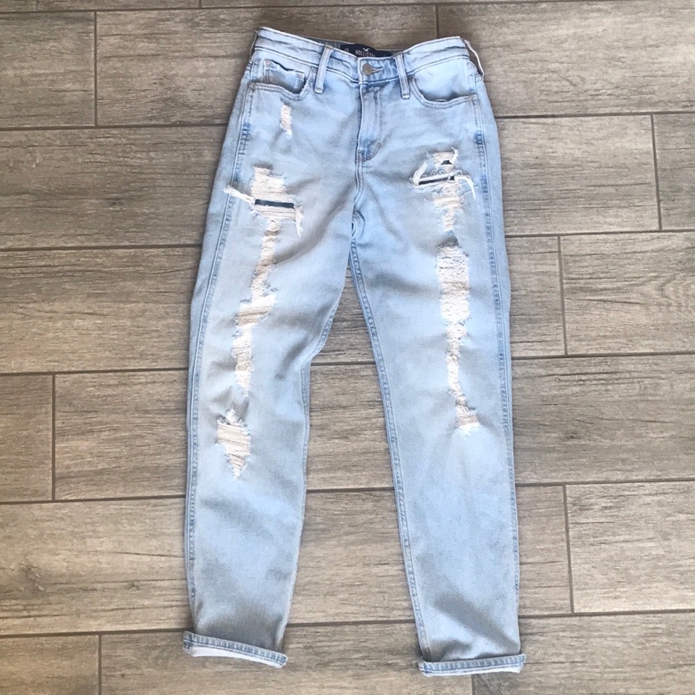 Women’s Hollister High-Rise Mom Jeans
